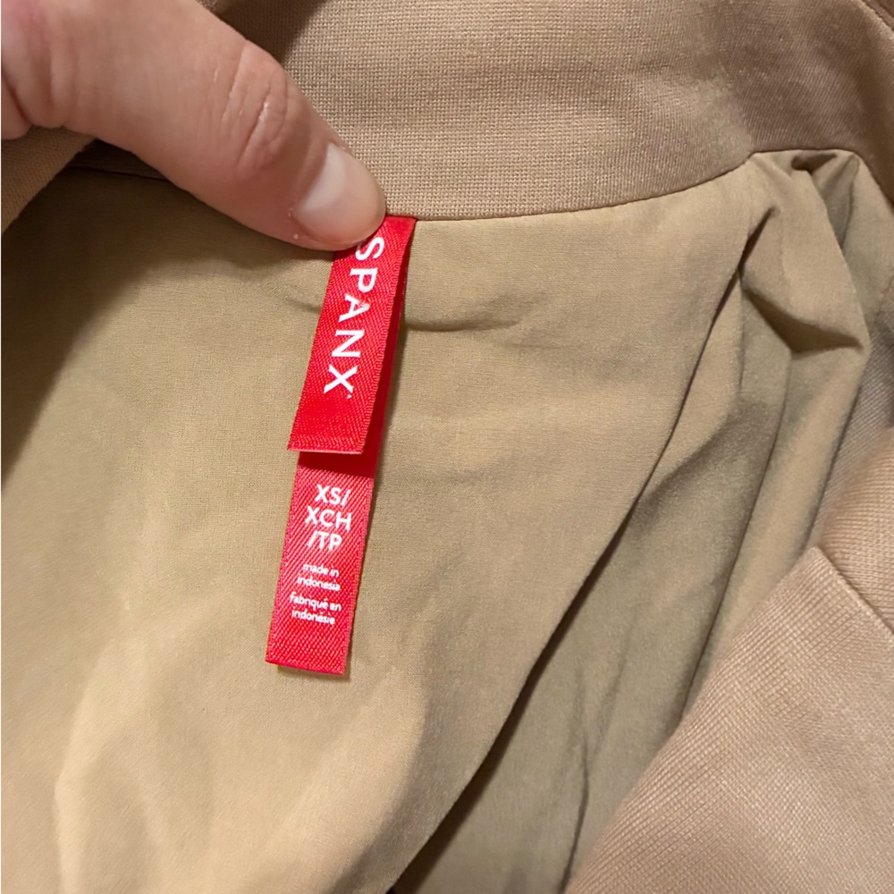 Spanx The Perfect Asymmetrical Blazer - Picture 10 of 10